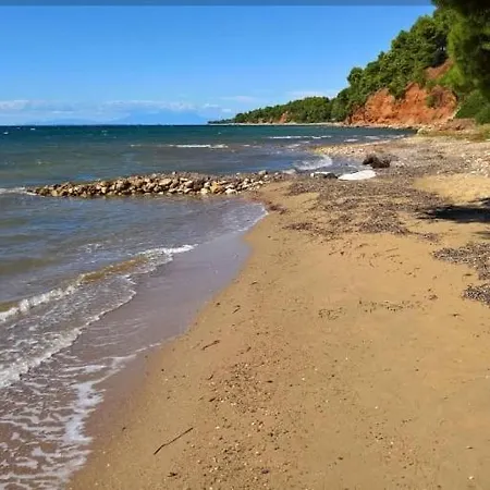 Konstantinos Luxury Beach House
